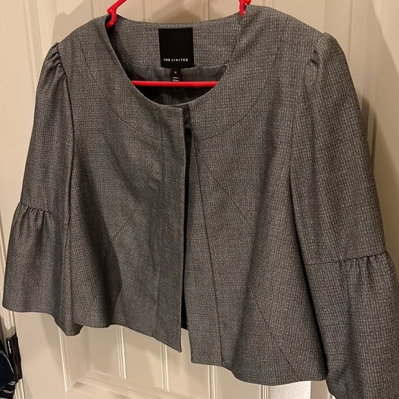 Y2K The Limited sharks tooth Gray Grey Capelet coat jacket size M Medium EUC - Picture 2 of 10